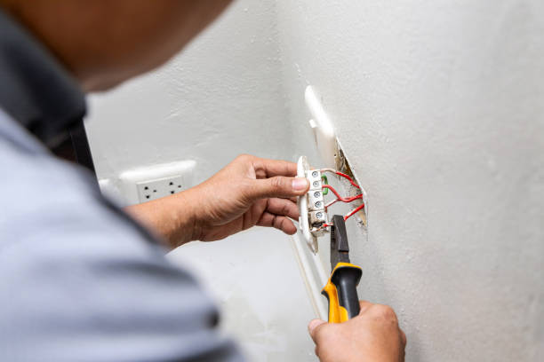 Best Emergency Electrical Repair  in Valley Cottage, NY